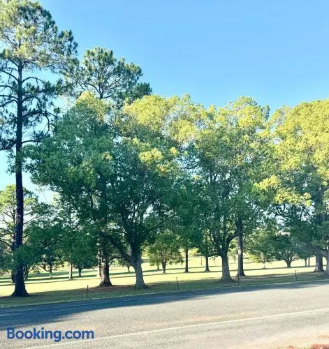 The Fairway View Apartment - Image 1