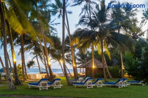 Rockside Cabanas Hotel - Image 1
