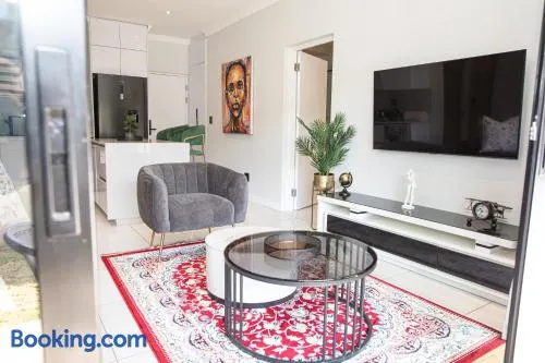 Waterkloof on Main Sassy Modern Apartment - Image 1