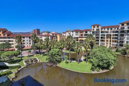 405 Portofino Eyrie Holiday Apartments - Image 1