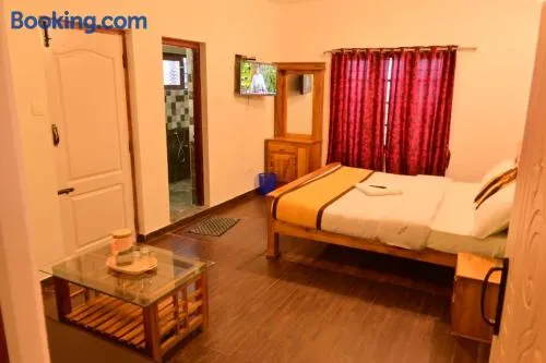 Lake Vista Ooty Homestay - Image 1