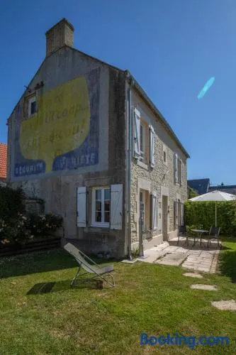 LA FERME DE LONGUES maisons spécialisées pour les familles avec jeunes enfants - Image 1