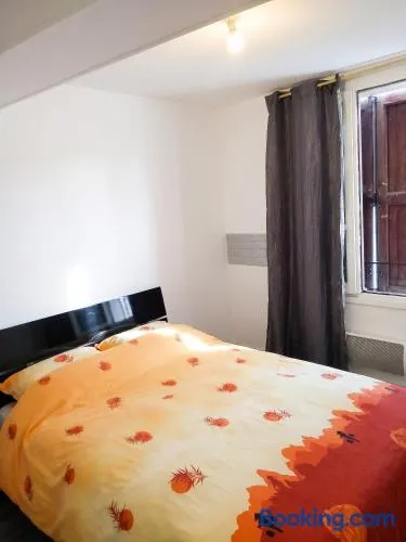 Appartement Charmant À Aurillac De 35 M² - Image 1