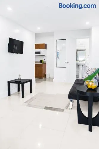 Miami Designer Apartment Unit 1 - Image 1