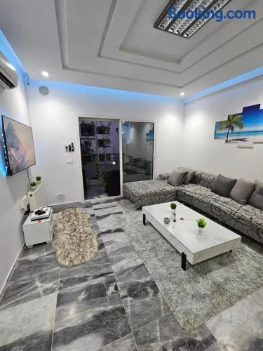 Luxury Apartment Seaside in Sousse Tourist zone - Parking & WIFI - Image 1