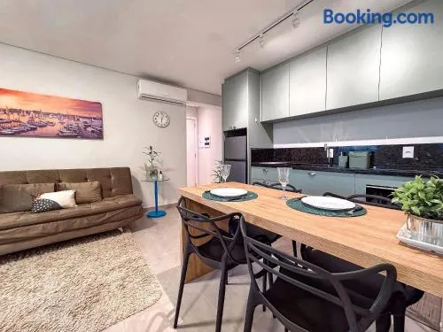 Flat Completo c/ Piscina e Garagem - Image 1
