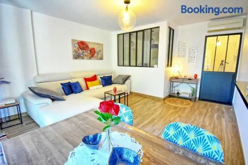 Appartement climatisé avec terrasse et parking - proche Cannes - Image 1