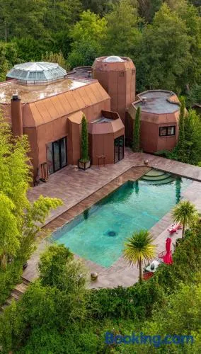 Villa Utopia - Image 1