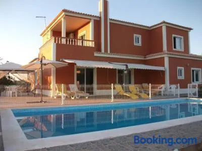 Moradia Malhao - Image 1