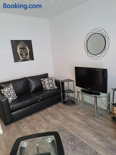 1 Bed Apart - Image 1