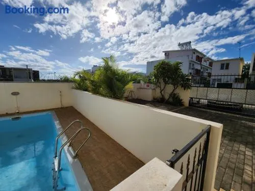 Sunsetview Beach Apartment - Image 1