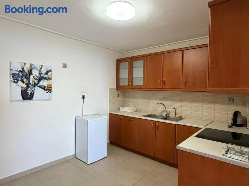 NEW TIMES SEAFRONT HOTEL APARTMENTS MELISSI - Image 1