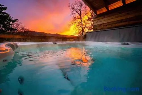 Violette Forest Spa - Image 1