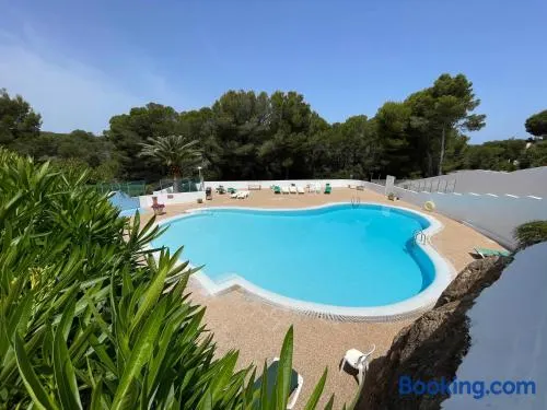 HULME B19 by SOM Menorca - Image 1