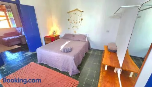 Suíte em casa histórica com vista em Gonçalves - Image 1