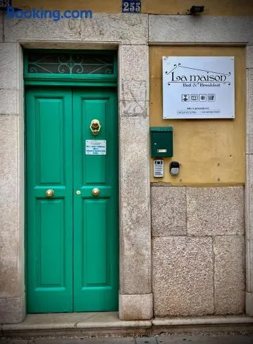 La Maison - Image 1