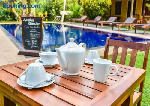 Araliya Gardens Hotel - Image 1