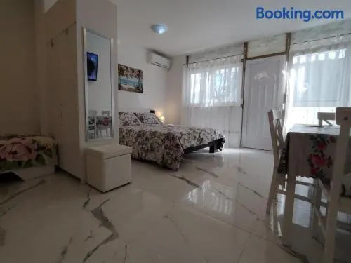 Studio-apartman Ella - Image 1