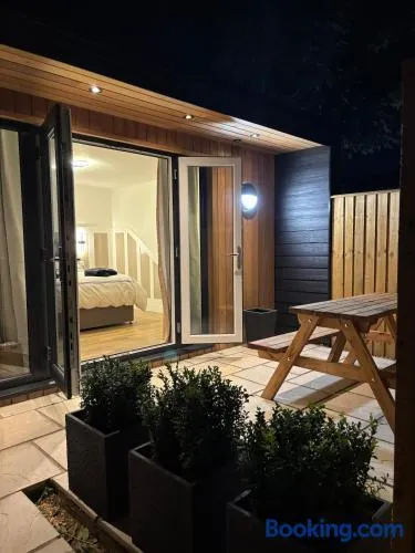 Stylish Garden pod lodges - Image 1