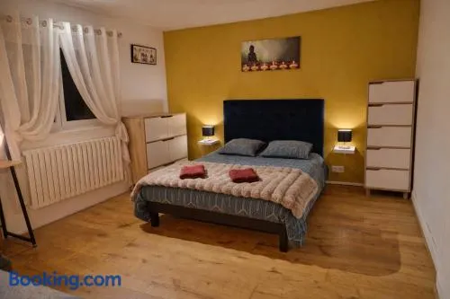 Maison avec jacuzzi proche Rennes jardin calme - Image 1