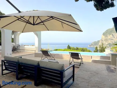 Villa Hibiscus - Image 1