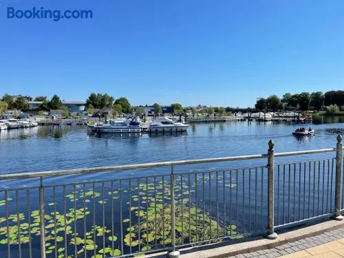 Scenic River Shannon Three bedroom house - Image 1
