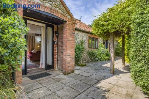 2 Bed in Sharrington oc-h32406 - Image 1