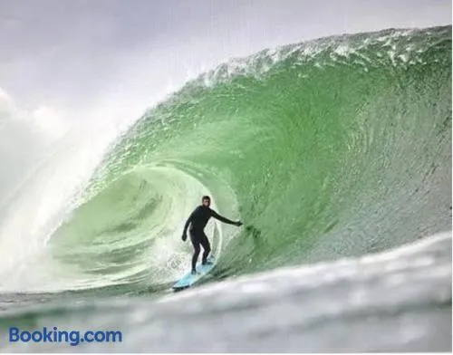 Surfers Getaway - Room Staycation - Image 1