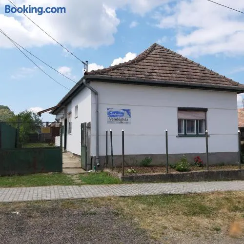 Hortenzia Vendégház Márianosztra - Image 1