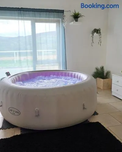 Ballycrystal House Getaway - Image 1