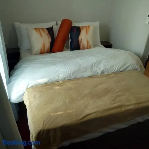 Chibu Backpackers Accommodation - Image 1