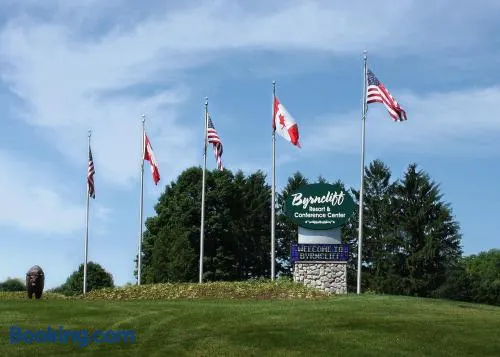 Byrncliff Golf Resort - Image 1