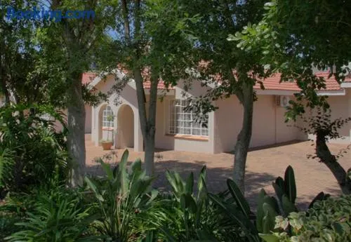 Plumtree Lodge - Image 1