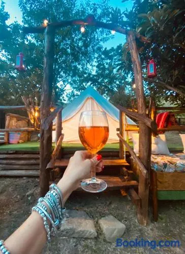 Yurta con uso piscina e vista meravigliosa - Image 1