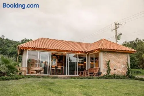 Casa Encantadora no Vale dos Vinhedos! - Image 1