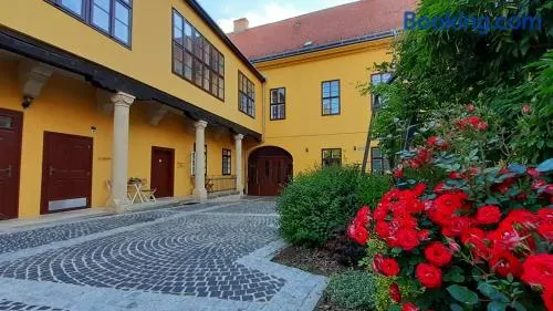 Ciszterci Szállás Pécs - Image 1