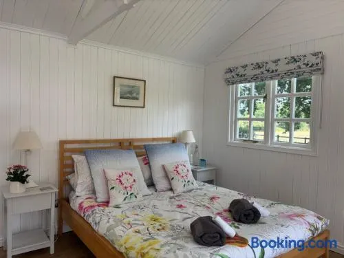 The Garden Room - Image 1