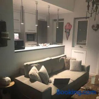 Sweet home - Image 1