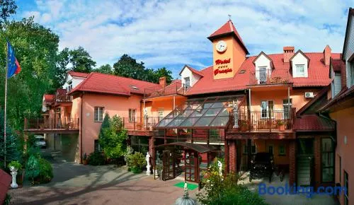 Hotel Gracja - Image 1