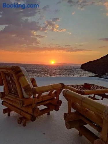 Sunset Apartment - Image 1