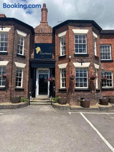 The Lion Hotel - Image 1