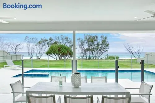 Sentosa on Tugun - Image 1