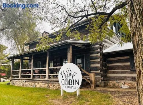 The Hilltop Cabin - Image 1