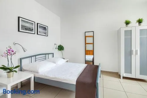 Sleepy3city Apartments Abrahama 16 - Image 1