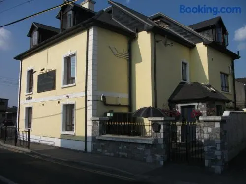 Clare Street B&B - Image 1