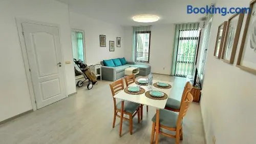 Luxury Lighthouse Golf Apartment - Image 1