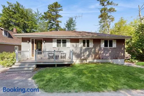 Heart Pond Hideaway - Image 1