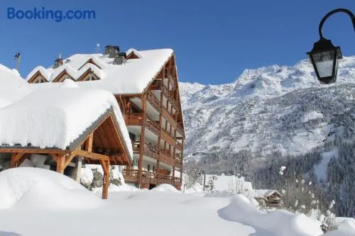 Chalet La Perle de L'Oisans - Appartements d'Exception - Image 1