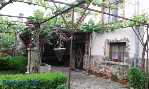 The House in Shipka - Image 1