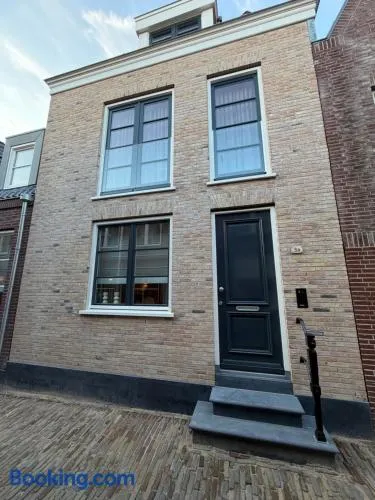 Luxe 3-kamer Penthouse met dakterras in het centrum van Hoorn - Image 1